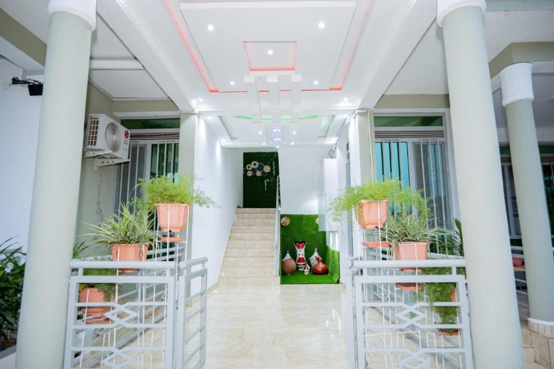 The City Block Apartment Buyumbura Exterior foto